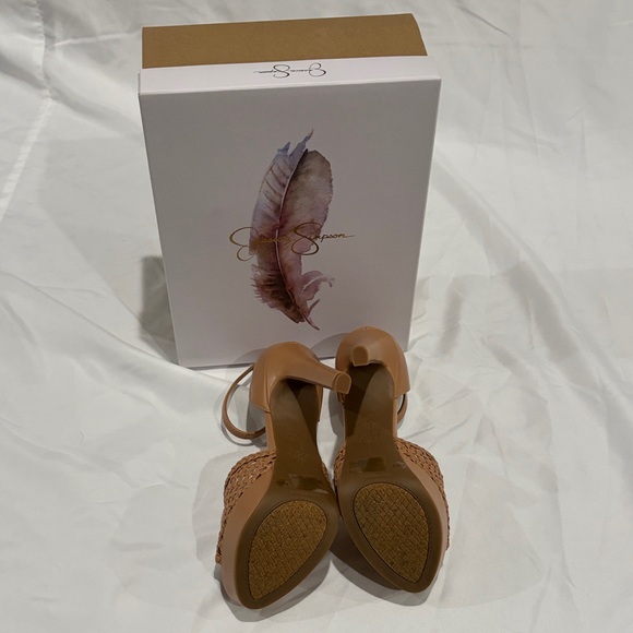 Jessica Simpson Nude Woven Platform Heels - Picture 6 of 6